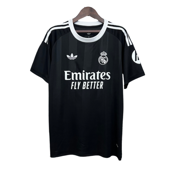 Camiseta Real Madrid 2025/26