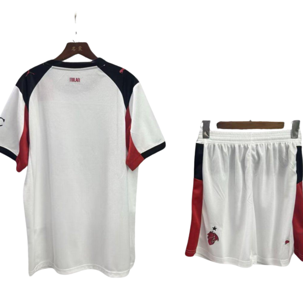 Conjunto Niño AC Milán 2025/26