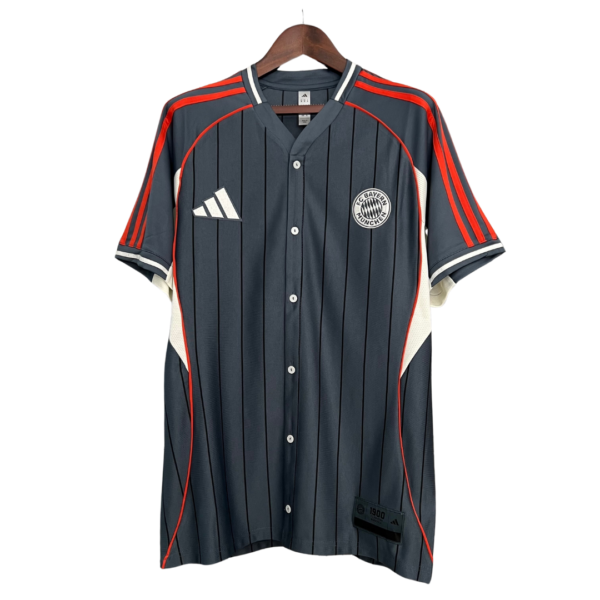 Camiseta Bayern de Munich 2025/26 - Edición Béisbol