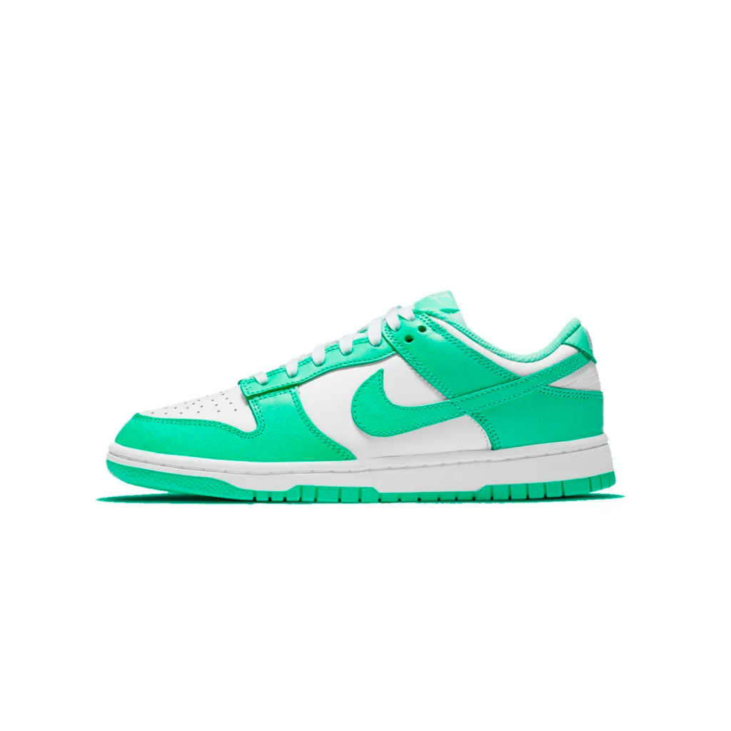 Nike Dunk Low 'Pink'