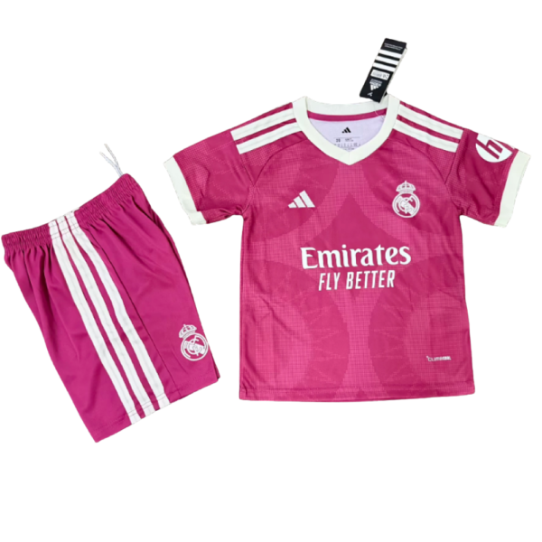 Conjunto Niño Real Madrid 2026/27