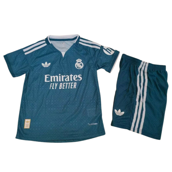 Conjunto Niño Real Madrid 2026/27
